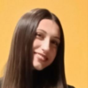 Vanessa, Babysitter a Oleggio Castello