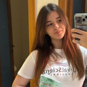 Claudia, Babysitter in Sarroch