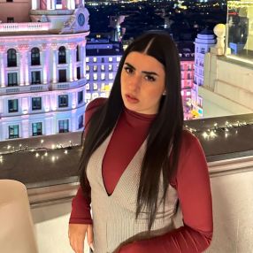 Tina, Babysitter a Forio