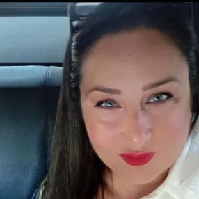 Etleva, Babysitter a Merano