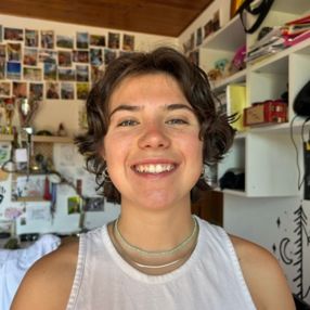 Chiara, Babysitter a Reano
