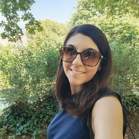 Mariangela, Famiglia a Torino