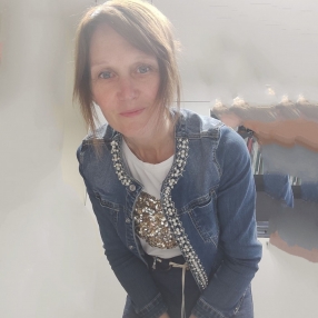 Monica, Babysitter a Marcallo con Casone