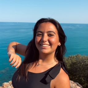 Clelia, Babysitter in Lido di Camaiore