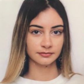 Alessia, Babysitter a Ruffano