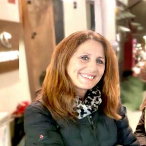 Alice, Babysitter a Pedara