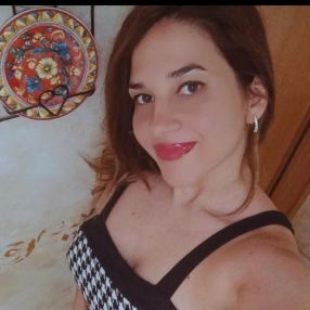 Sara, Babysitter a Bitetto