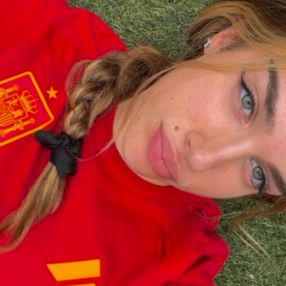 Valeria, Babysitter a San Vito di Leguzzano