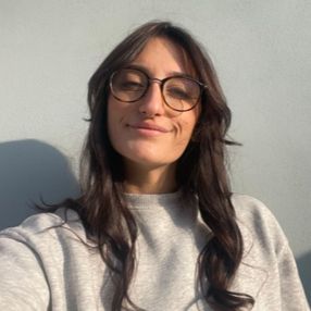Valeria, Babysitter in Comezzano-cizzago