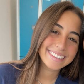 STEFANIA, Babysitter in Acquaviva delle Fonti