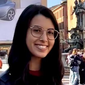 Sara, Babysitter a Santa Giusta