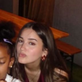 Vanessa, Babysitter a Sedriano