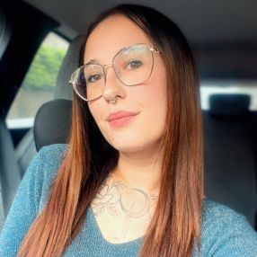 Sara, Babysitter a Bisuschio