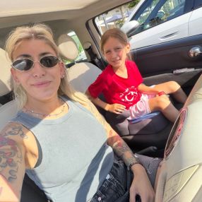 Marika, Famiglia a Monza