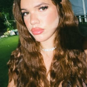 Nicole, Babysitter a Fara Gera D'adda