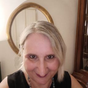 Loredana, Babysitter in Pulsano
