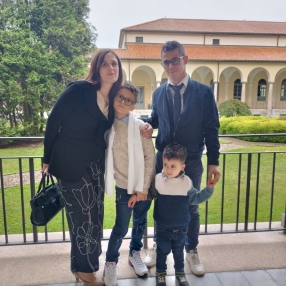 Roberto, Family in Como