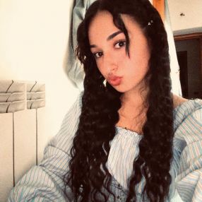 Mesia, Babysitter a Albanella