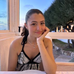 Angelica, Babysitter a Rovellasca