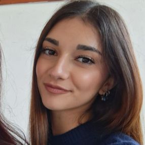Emma, Babysitter a Gazoldo degli Ippoliti