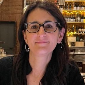 Simona, Babysitter in Catania