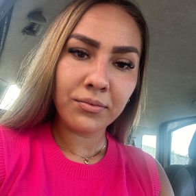 Laura, Babysitter a Villabate