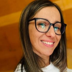 Lucia, Babysitter a Città metropolitana di Catania