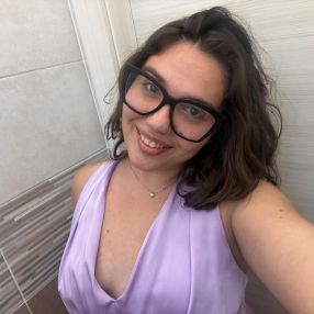 Marika, Babysitter a Nizza di Sicilia