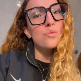 Michela, Babysitter a Genova