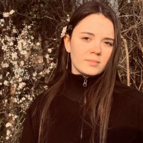 Natalia, Babysitter a Almese