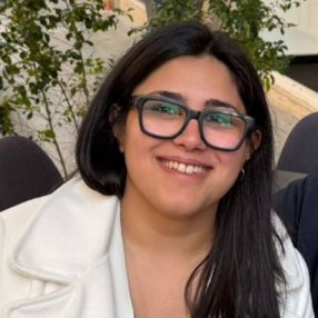 Roberta, Babysitter in Ribera