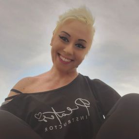 Eliana, Babysitter a Scanzorosciate
