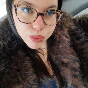Sara, Babysitter a Sabbio Chiese