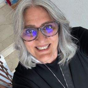 Maria Teresa, Babysitter a Binasco