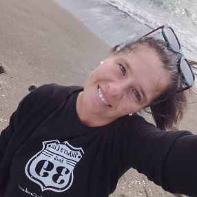 Lara, Babysitter a Donoratico