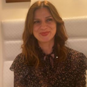 Cinzia, Babysitter a Provincia di Potenza