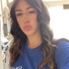 Noemi, Babysitter a Nocera Superiore