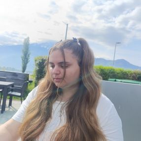 Najdi, Babysitter in Provincia di Como