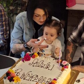 Francesca Nawell, Famiglia a Collegno