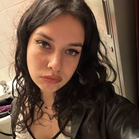 Anna, Babysitter in Pellezzano