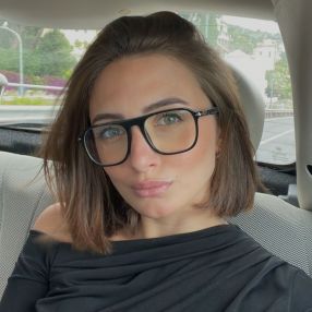 Martina, Babysitter a Alassio