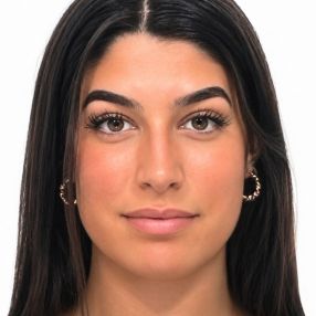 Lara, Babysitter a Ente di decentramento regionale di Udine