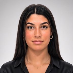 Lara, Babysitter a Ente di decentramento regionale di Udine