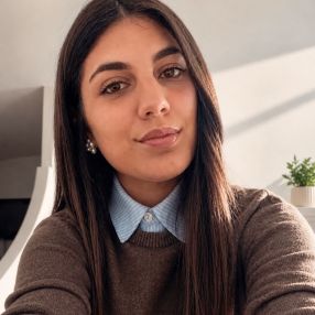Raffaella, Babysitter in Polla