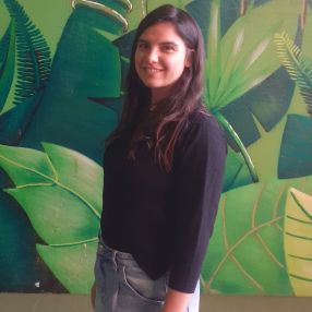 Chiara, Babysitter a Bagnolo