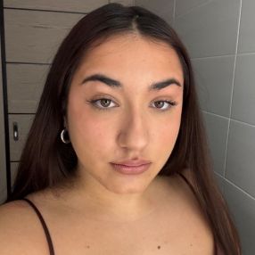 Alessia, Babysitter a Provincia di Modena
