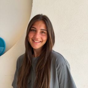 Valeria, Babysitter in Melito di Napoli