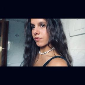 Giulia, Babysitter in Castelnuovo del Garda