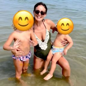Manuela, Babysitter a Alanno