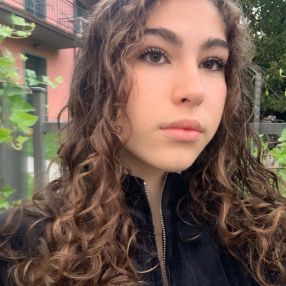 Tessa, Babysitter in Toscana